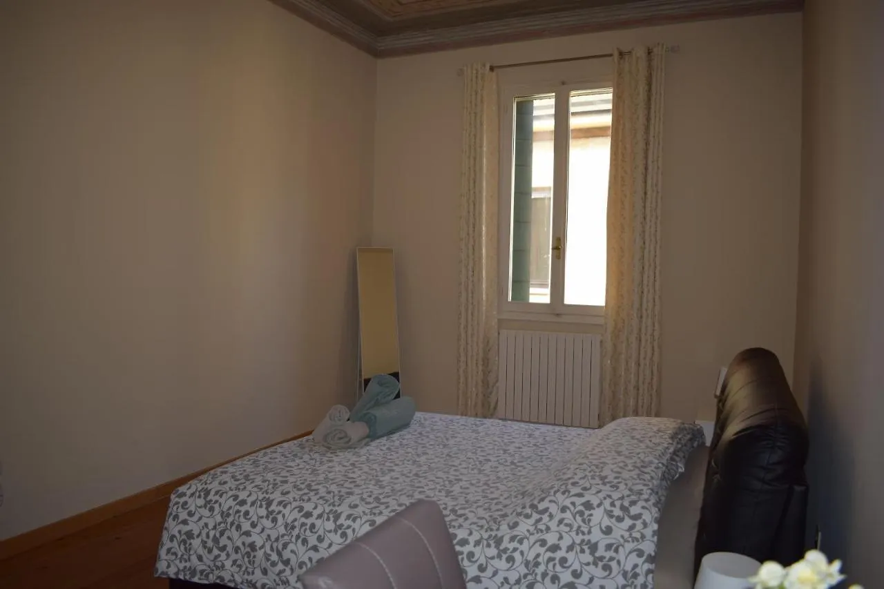 Casa Roma Rooms Padua 3*,